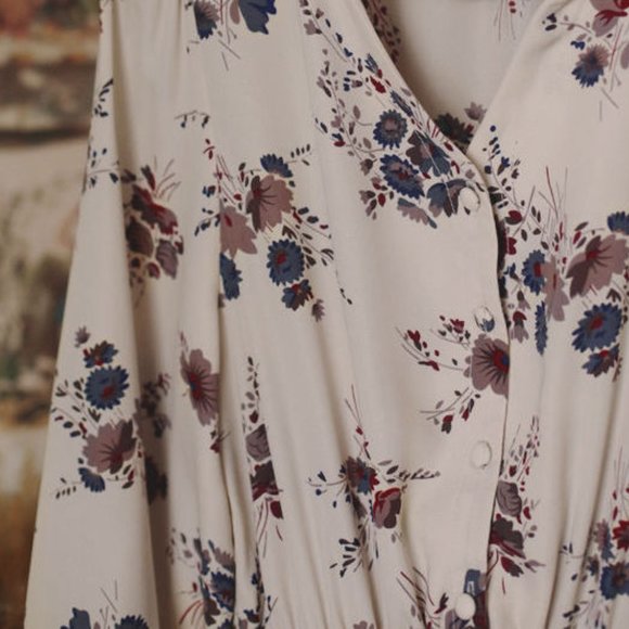 Long-Sleeved Floral Print Chiffon Dress Size Small in Light Tan - Picture 12 of 15